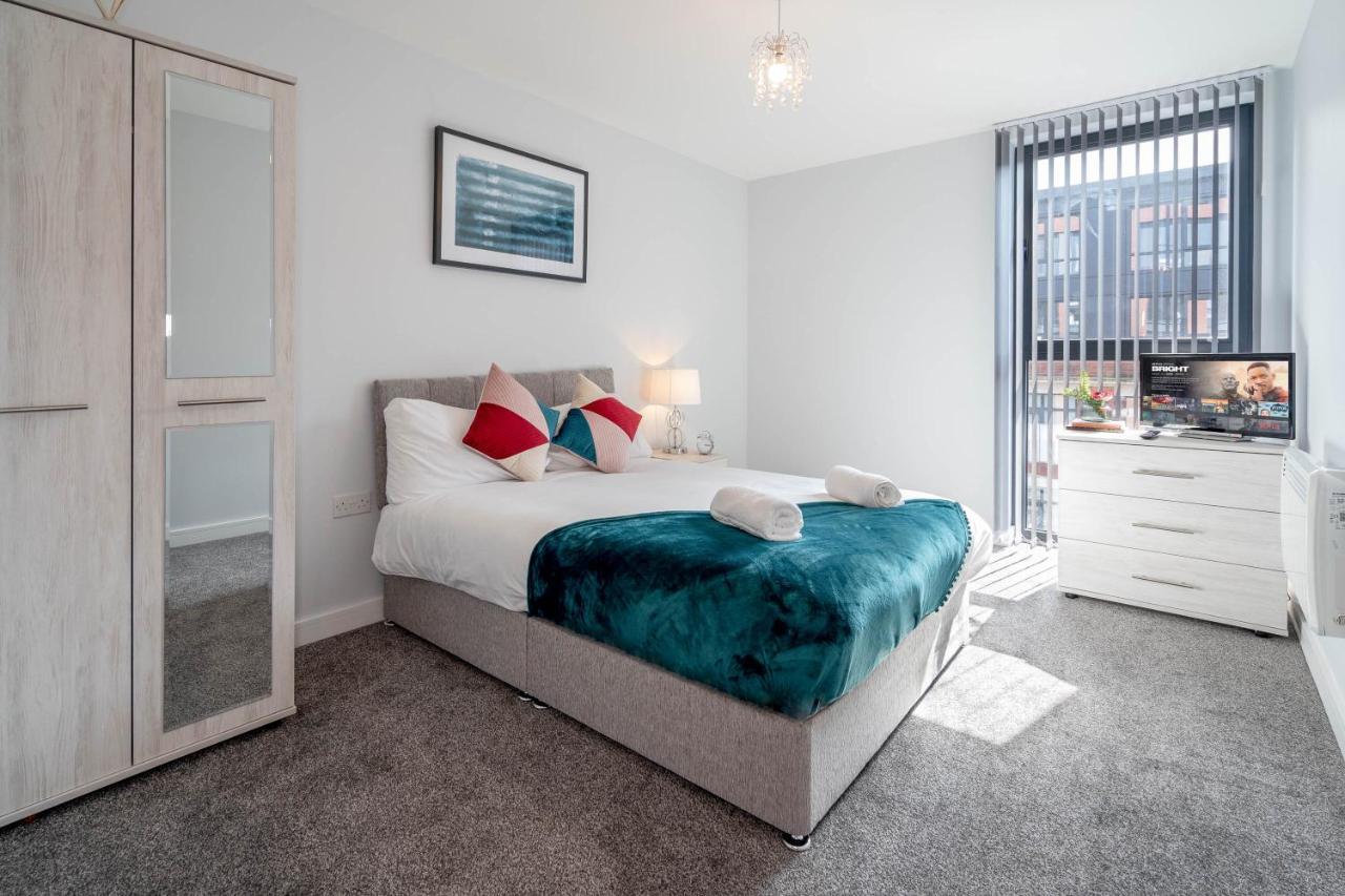 New Build - 2 Bed Snug Modern Apartment - Juliet Balcony - Roof Top Terrace - Digbeth, Birmingham City Centre - Free Netflix & Smart Tv Exterior foto